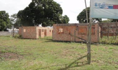 Mesmo com obras interrompidas, Autazes contrata nova creche financiada pelo FNDE