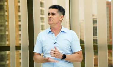 Pesquisa aponta David Almeida à frente na disputa pelo Governo do Amazonas e destaca peso do interior